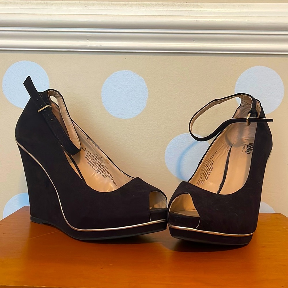 💜Black wedges